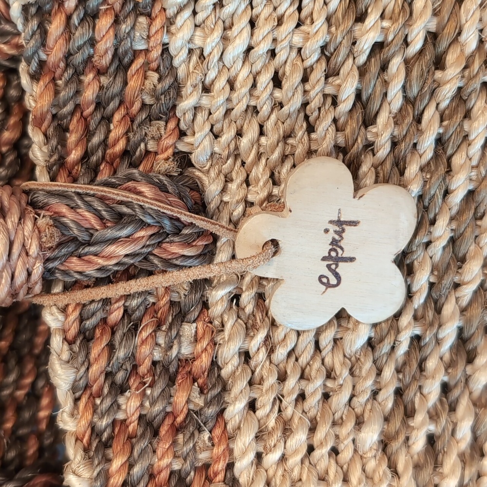 VTG Esprit Woven tote - Picture 4 of 5